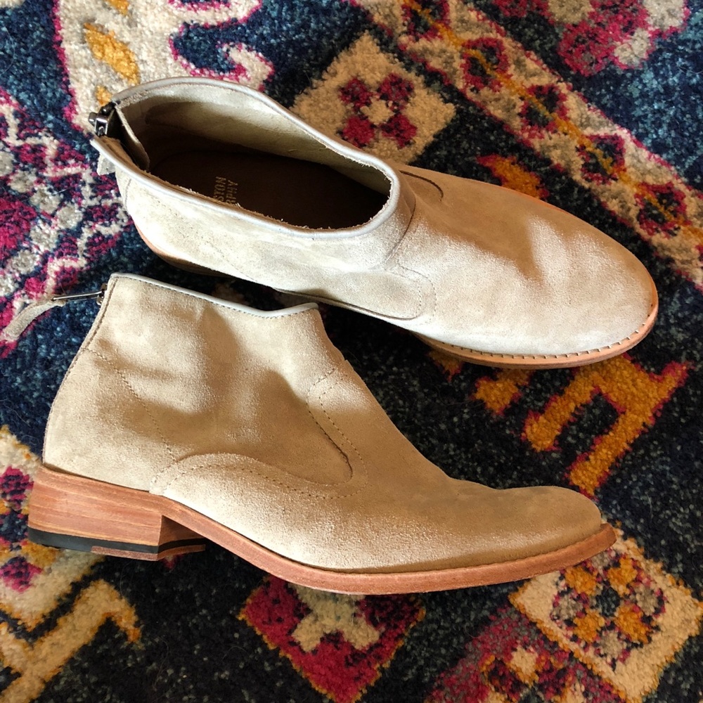 Johnston & Murphy booties